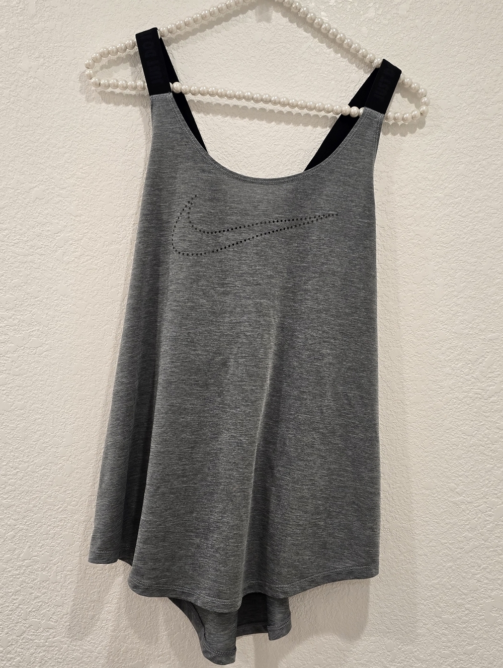 NikeElastika Keyhole Veneer Tank Top - Women's M - Picture 3 of 6